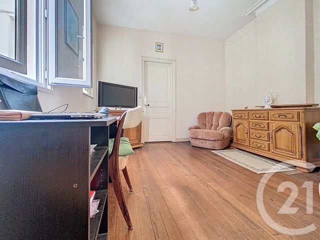 maison à vendre - 6 pièces - 147.5 m2 - ROCHEFORT - 17 - POITOU-CHARENTES - Century 21 L'Arsenal