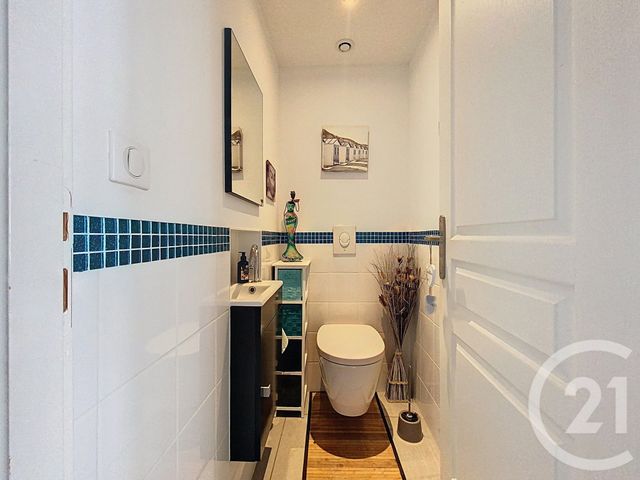 maison à vendre - 5 pièces - 130.0 m2 - VERGEROUX - 17 - POITOU-CHARENTES - Century 21 L'Arsenal