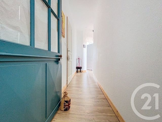 maison à vendre - 5 pièces - 130.0 m2 - VERGEROUX - 17 - POITOU-CHARENTES - Century 21 L'Arsenal