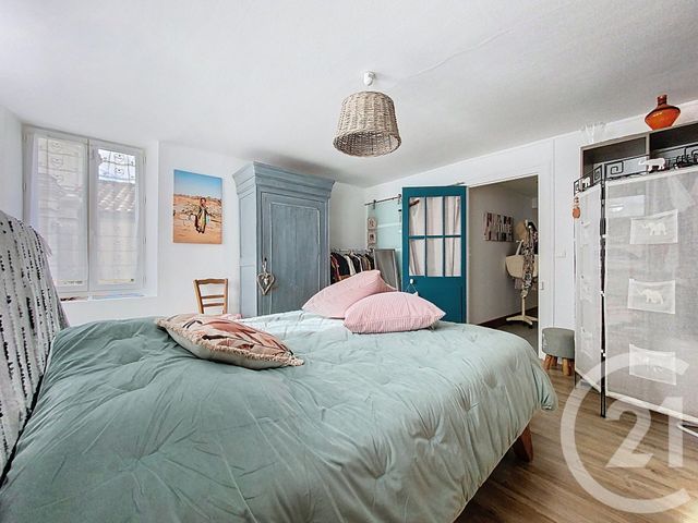 maison à vendre - 5 pièces - 130.0 m2 - VERGEROUX - 17 - POITOU-CHARENTES - Century 21 L'Arsenal