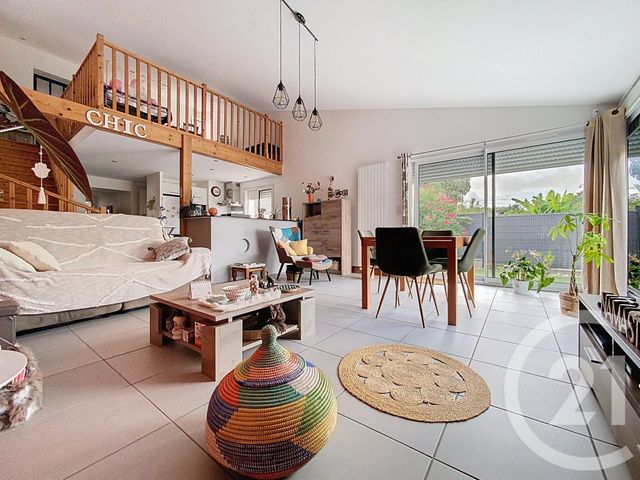 maison à vendre - 5 pièces - 130.0 m2 - VERGEROUX - 17 - POITOU-CHARENTES - Century 21 L'Arsenal