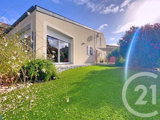 maison à vendre - 5 pièces - 130.0 m2 - VERGEROUX - 17 - POITOU-CHARENTES - Century 21 L'Arsenal