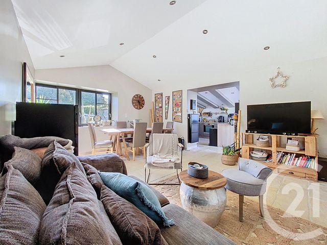 Afficher la photo en grand maison à vendre - 5 pièces - 140.0 m2 - ST NAZAIRE SUR CHARENTE - 17 - POITOU-CHARENTES - Century 21 L'Arsenal