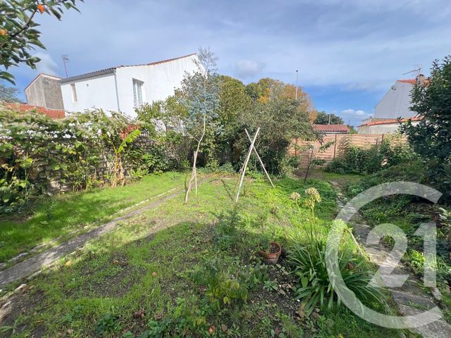 maison à vendre - 4 pièces - 86.87 m2 - ROCHEFORT - 17 - POITOU-CHARENTES - Century 21 L'Arsenal