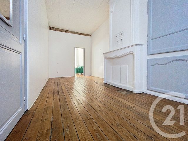 Appartement F3 à vendre - 3 pièces - 83.66 m2 - ROCHEFORT - 17 - POITOU-CHARENTES - Century 21 L'Arsenal