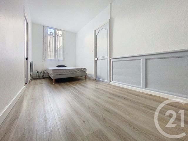 Appartement F3 à vendre - 3 pièces - 83.66 m2 - ROCHEFORT - 17 - POITOU-CHARENTES - Century 21 L'Arsenal