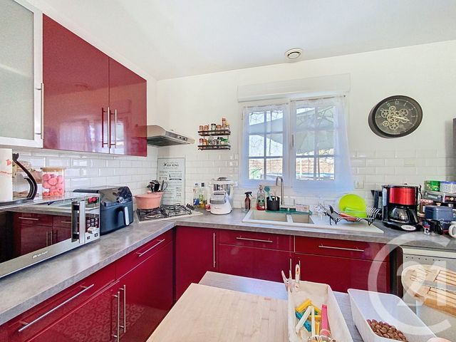 maison à vendre - 5 pièces - 104.0 m2 - LUSSANT - 17 - POITOU-CHARENTES - Century 21 L'Arsenal