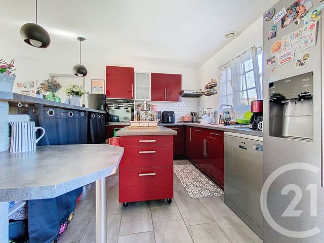 maison à vendre - 5 pièces - 104.0 m2 - LUSSANT - 17 - POITOU-CHARENTES - Century 21 L'Arsenal