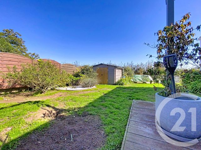 maison à vendre - 5 pièces - 104.0 m2 - LUSSANT - 17 - POITOU-CHARENTES - Century 21 L'Arsenal