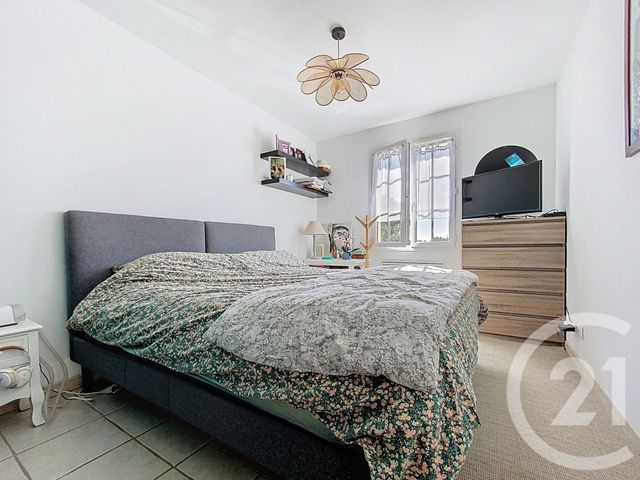 maison à vendre - 5 pièces - 104.0 m2 - LUSSANT - 17 - POITOU-CHARENTES - Century 21 L'Arsenal