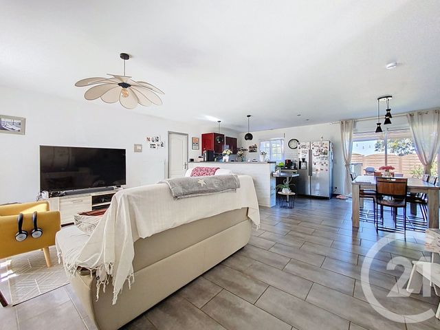 maison à vendre - 5 pièces - 104.0 m2 - LUSSANT - 17 - POITOU-CHARENTES - Century 21 L'Arsenal