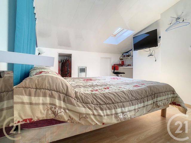 maison à vendre - 7 pièces - 182.0 m2 - PORT DES BARQUES - 17 - POITOU-CHARENTES - Century 21 L'Arsenal