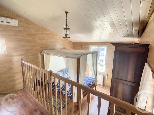 maison à vendre - 7 pièces - 182.0 m2 - PORT DES BARQUES - 17 - POITOU-CHARENTES - Century 21 L'Arsenal