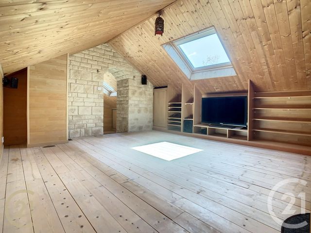 maison à vendre - 7 pièces - 182.0 m2 - PORT DES BARQUES - 17 - POITOU-CHARENTES - Century 21 L'Arsenal