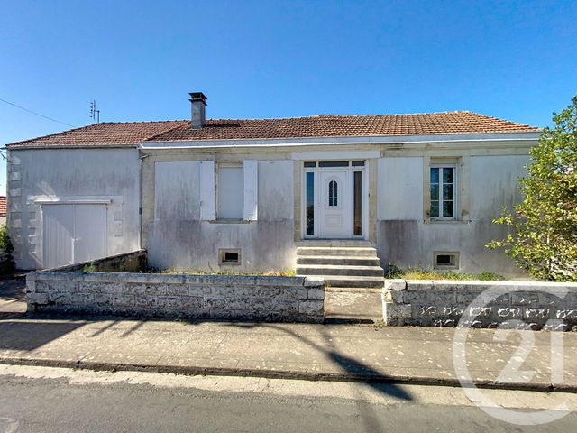maison à vendre - 7 pièces - 182.0 m2 - PORT DES BARQUES - 17 - POITOU-CHARENTES - Century 21 L'Arsenal