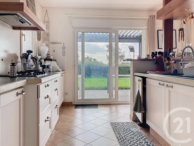 maison à vendre - 5 pièces - 134.0 m2 - PORT DES BARQUES - 17 - POITOU-CHARENTES - Century 21 L'Arsenal