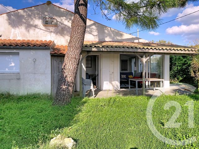 maison à vendre - 5 pièces - 95.0 m2 - PORT DES BARQUES - 17 - POITOU-CHARENTES - Century 21 L'Arsenal