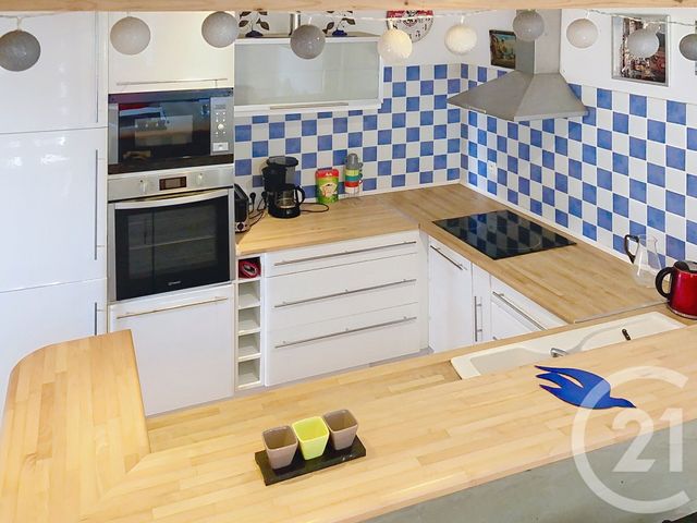 maison à vendre - 5 pièces - 95.0 m2 - PORT DES BARQUES - 17 - POITOU-CHARENTES - Century 21 L'Arsenal