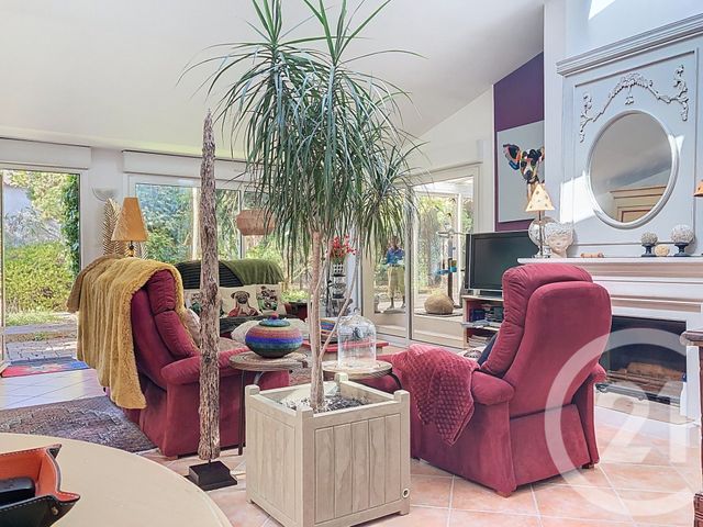 maison à vendre - 5 pièces - 150.0 m2 - ROCHEFORT - 17 - POITOU-CHARENTES - Century 21 L'Arsenal