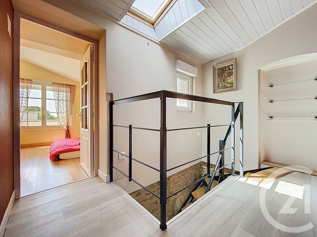 maison à vendre - 6 pièces - 134.46 m2 - ST NAZAIRE SUR CHARENTE - 17 - POITOU-CHARENTES - Century 21 L'Arsenal