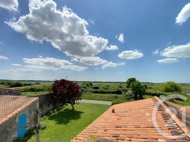 maison à vendre - 6 pièces - 134.46 m2 - ST NAZAIRE SUR CHARENTE - 17 - POITOU-CHARENTES - Century 21 L'Arsenal