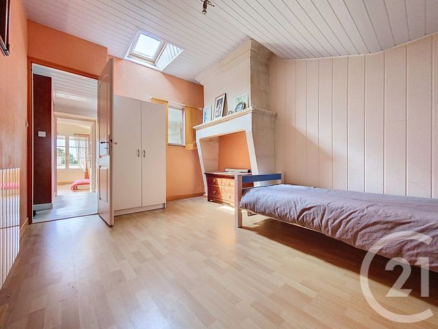 maison à vendre - 6 pièces - 134.46 m2 - ST NAZAIRE SUR CHARENTE - 17 - POITOU-CHARENTES - Century 21 L'Arsenal