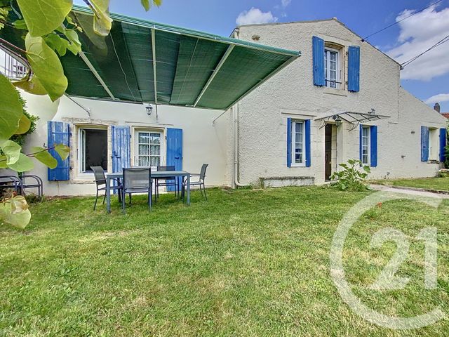 maison à vendre - 6 pièces - 134.46 m2 - ST NAZAIRE SUR CHARENTE - 17 - POITOU-CHARENTES - Century 21 L'Arsenal