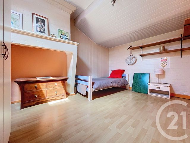 maison à vendre - 6 pièces - 134.46 m2 - ST NAZAIRE SUR CHARENTE - 17 - POITOU-CHARENTES - Century 21 L'Arsenal