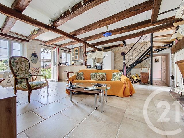 maison à vendre - 6 pièces - 134.46 m2 - ST NAZAIRE SUR CHARENTE - 17 - POITOU-CHARENTES - Century 21 L'Arsenal