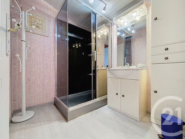 maison à vendre - 6 pièces - 134.46 m2 - ST NAZAIRE SUR CHARENTE - 17 - POITOU-CHARENTES - Century 21 L'Arsenal