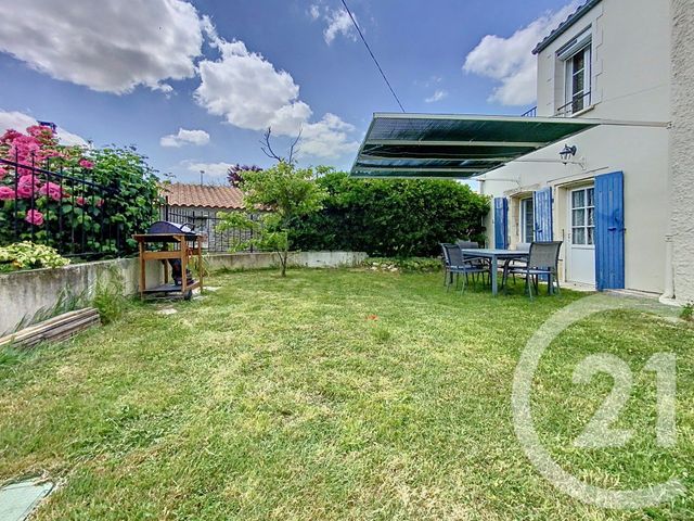 maison à vendre - 6 pièces - 134.46 m2 - ST NAZAIRE SUR CHARENTE - 17 - POITOU-CHARENTES - Century 21 L'Arsenal