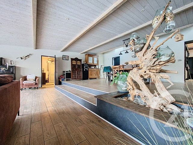 maison à vendre - 8 pièces - 194.0 m2 - TONNAY CHARENTE - 17 - POITOU-CHARENTES - Century 21 L'Arsenal