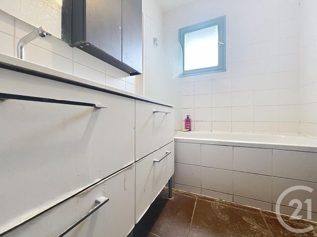 maison à vendre - 9 pièces - 184.83 m2 - ROCHEFORT - 17 - POITOU-CHARENTES - Century 21 L'Arsenal