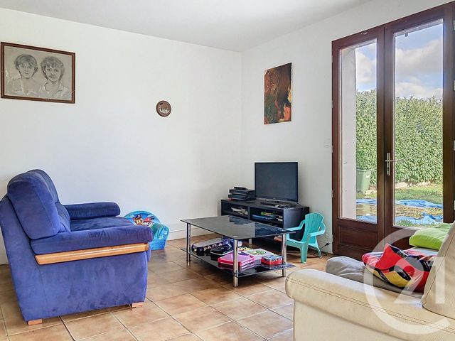 Afficher la photo en grand maison à vendre - 7 pièces - 120.0 m2 - ST HIPPOLYTE - 17 - POITOU-CHARENTES - Century 21 L'Arsenal