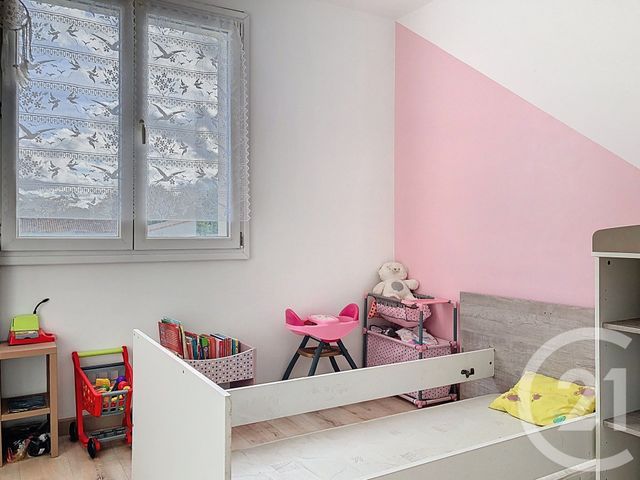 Afficher la photo en grand maison à vendre - 7 pièces - 120.0 m2 - ST HIPPOLYTE - 17 - POITOU-CHARENTES - Century 21 L'Arsenal