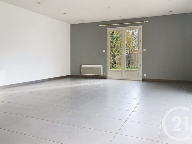 maison à vendre - 5 pièces - 97.0 m2 - ECHILLAIS - 17 - POITOU-CHARENTES - Century 21 L'Arsenal