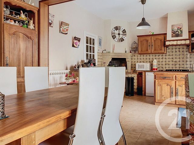 maison à vendre - 5 pièces - 132.0 m2 - BREUIL MAGNE - 17 - POITOU-CHARENTES - Century 21 L'Arsenal