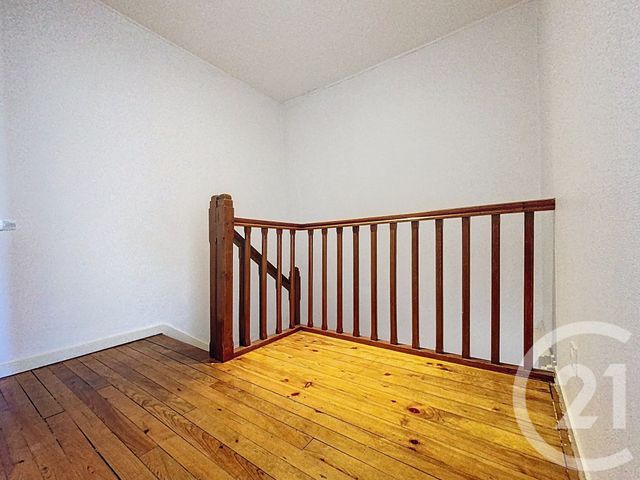 Appartement F4 à vendre - 4 pièces - 114.45 m2 - ROCHEFORT - 17 - POITOU-CHARENTES - Century 21 L'Arsenal