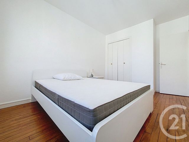 Appartement F4 à vendre - 4 pièces - 114.45 m2 - ROCHEFORT - 17 - POITOU-CHARENTES - Century 21 L'Arsenal