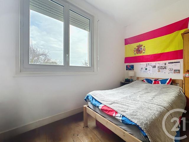 Appartement à vendre - 4 pièces - 65.96 m2 - ROCHEFORT - 17 - POITOU-CHARENTES - Century 21 L'Arsenal