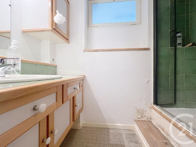 Appartement à vendre - 4 pièces - 65.96 m2 - ROCHEFORT - 17 - POITOU-CHARENTES - Century 21 L'Arsenal