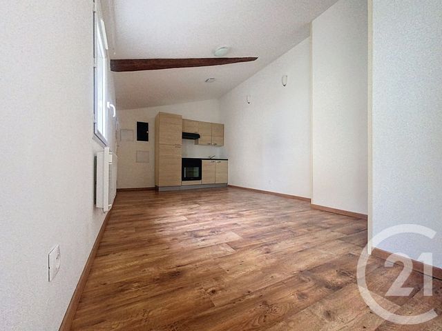 Appartement à vendre - 2 pièces - 33.0 m2 - ROCHEFORT - 17 - POITOU-CHARENTES - Century 21 L'Arsenal