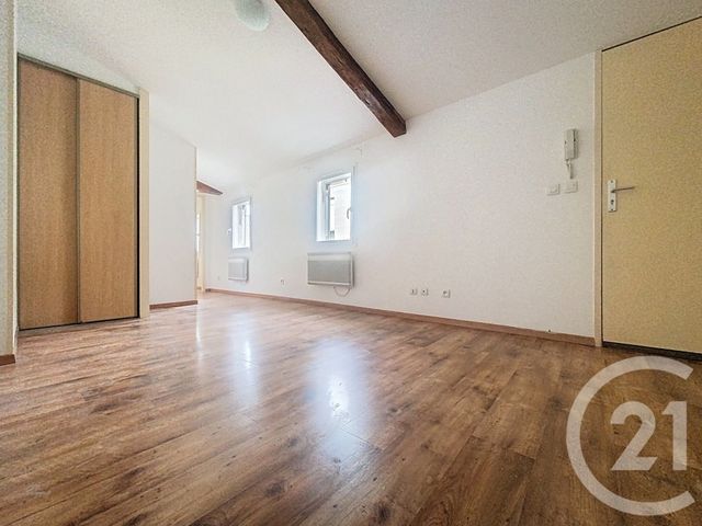 Appartement à vendre - 2 pièces - 33.0 m2 - ROCHEFORT - 17 - POITOU-CHARENTES - Century 21 L'Arsenal