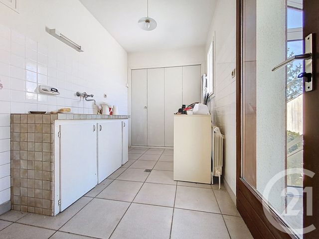 maison à vendre - 4 pièces - 140.0 m2 - ROCHEFORT - 17 - POITOU-CHARENTES - Century 21 L'Arsenal