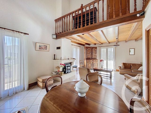 maison à vendre - 4 pièces - 140.0 m2 - ROCHEFORT - 17 - POITOU-CHARENTES - Century 21 L'Arsenal