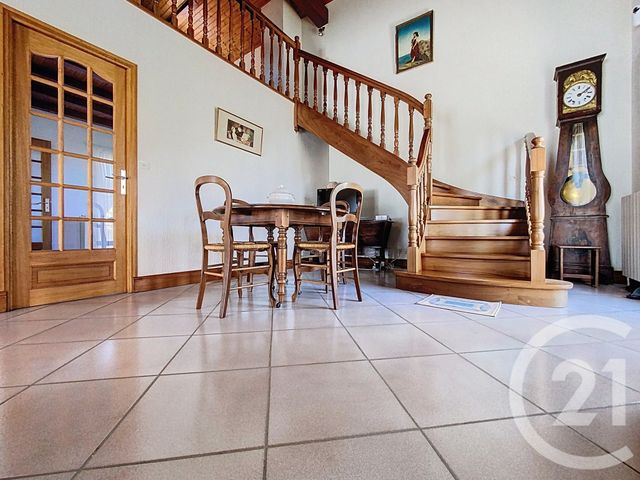 maison à vendre - 4 pièces - 140.0 m2 - ROCHEFORT - 17 - POITOU-CHARENTES - Century 21 L'Arsenal