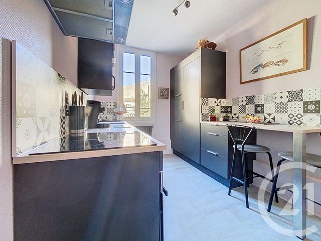 Appartement F3 à vendre - 3 pièces - 74.13 m2 - ROCHEFORT - 17 - POITOU-CHARENTES - Century 21 L'Arsenal