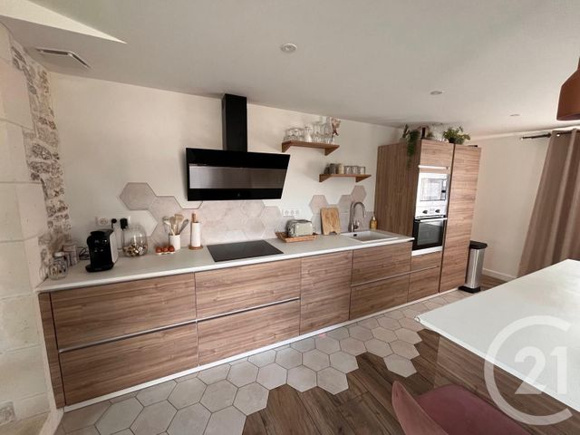 maison à vendre - 6 pièces - 200.0 m2 - BREUIL MAGNE - 17 - POITOU-CHARENTES - Century 21 L'Arsenal