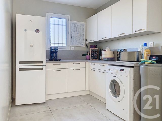 maison à vendre - 6 pièces - 145.0 m2 - ECHILLAIS - 17 - POITOU-CHARENTES - Century 21 L'Arsenal