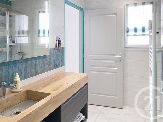 maison à vendre - 6 pièces - 145.0 m2 - ECHILLAIS - 17 - POITOU-CHARENTES - Century 21 L'Arsenal